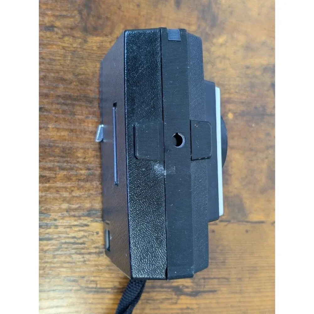 Vintage Kodak Instamatic X-30 126 Film Camera Point Shoot Made USA Black Retro